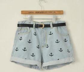 High Waisted Denim Short With Anchor Embroidery